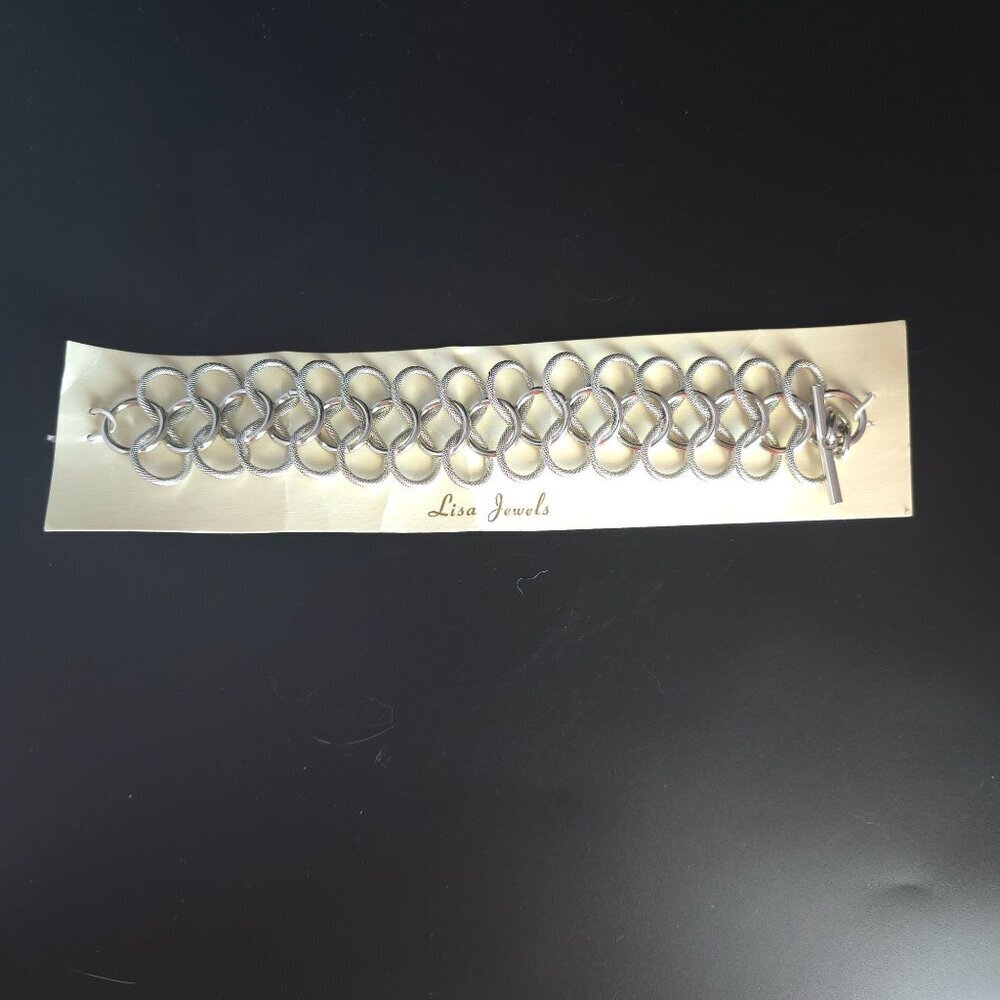 Vintage 80's Lisa Jewels Silver Chain Link Bracelet With Toggle Clasp - Picture 2 of 8
